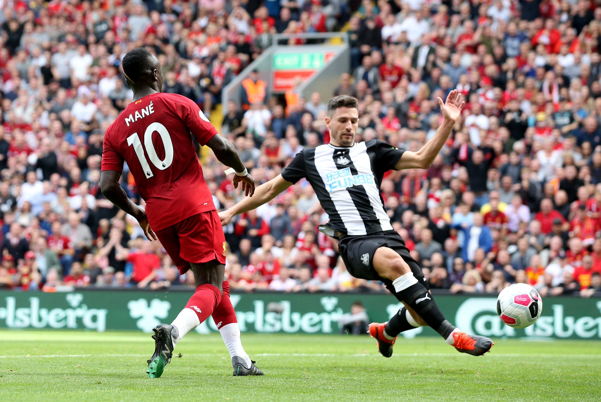 并进一步在 并进一步在