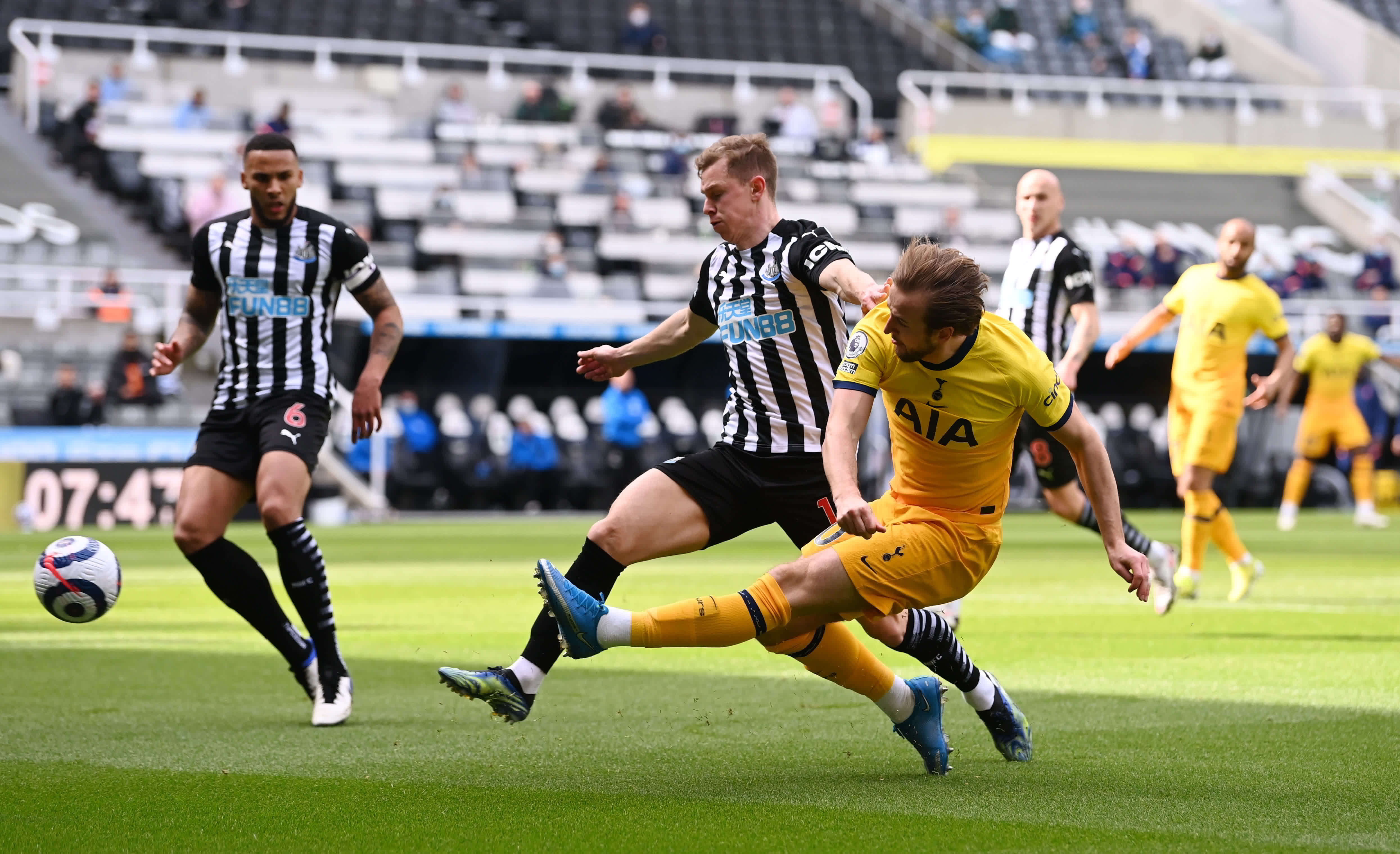 埃贝尔深谙 埃贝尔深谙